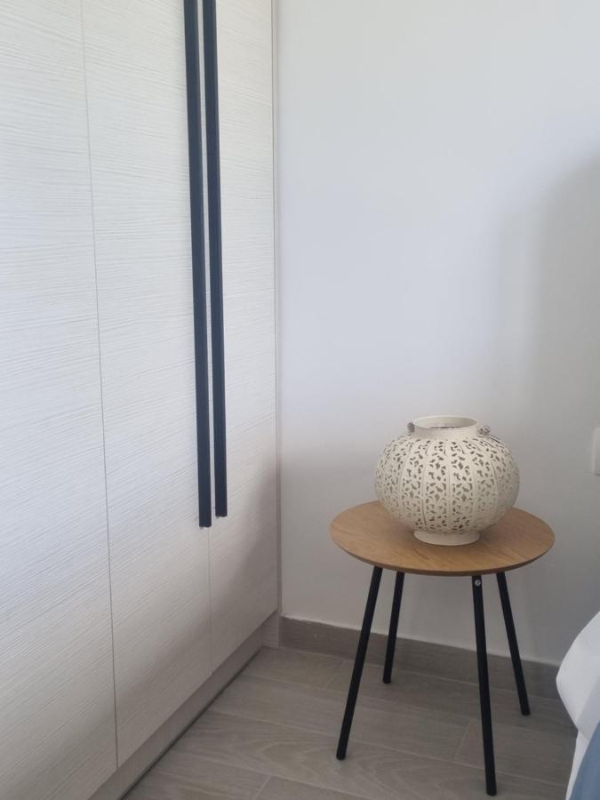 Tiffany'S Apartments -2' Walk From Metro أثينا المظهر الخارجي الصورة