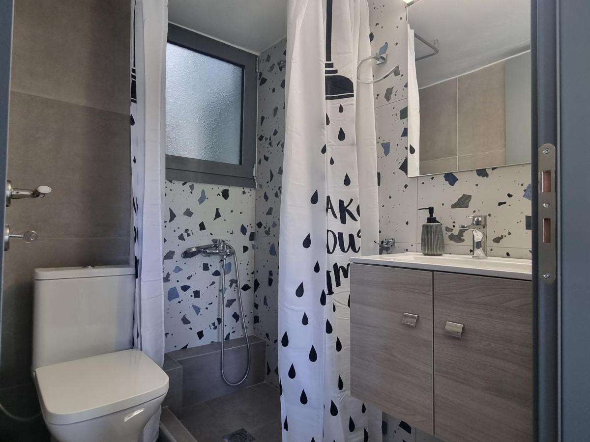 Tiffany'S Apartments -2' Walk From Metro أثينا المظهر الخارجي الصورة