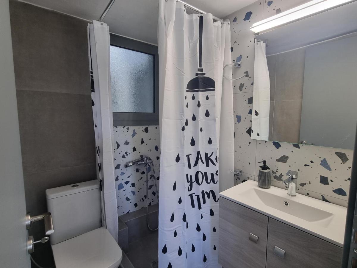 Tiffany'S Apartments -2' Walk From Metro أثينا المظهر الخارجي الصورة